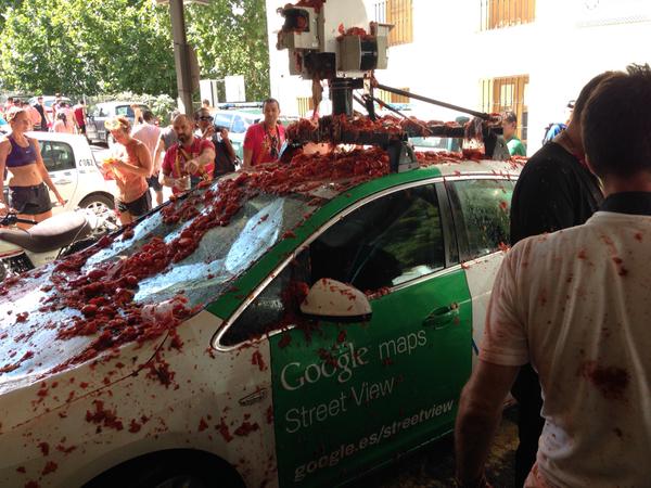 Google_La-Tomatina-Coche