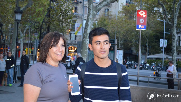 iPhone-6s_launching_Apple-Store_Passeig-de-Gracia_Barcelona_2_Ari-Motomiya