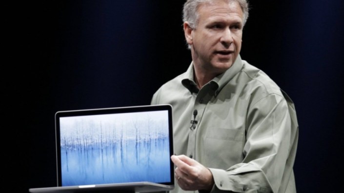 Phill-Schiller_Macbook-Pro-Retina