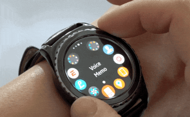 Samsung_Galaxy_Gear_S2-gif