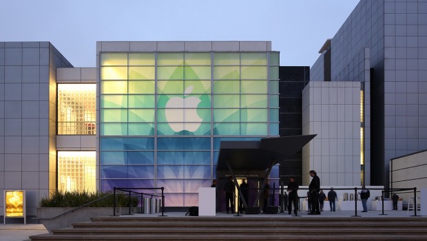 Apple_Keynote_Yerbabuena-Center_Spring-Forward
