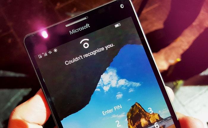 Microsoft_Lumia-850_iris-reader