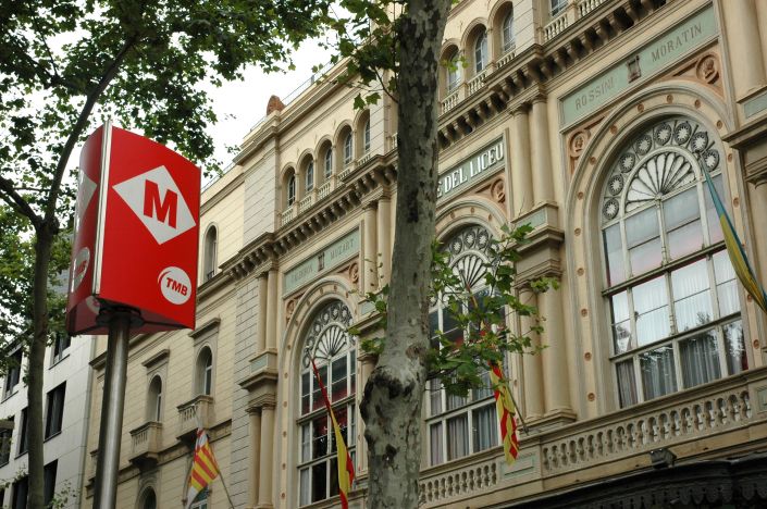 Metro_Barcelona_Linia-3_Liceu