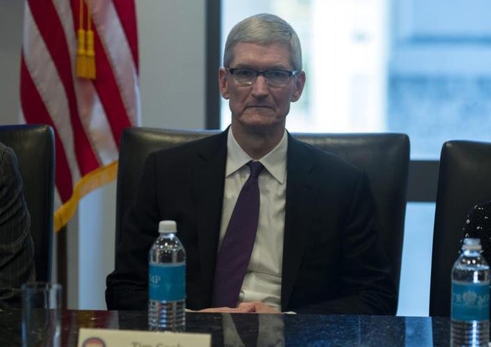 apple_tim-cook_