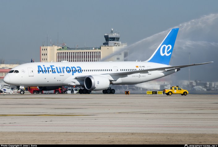 air-europa_boeing_787-8_