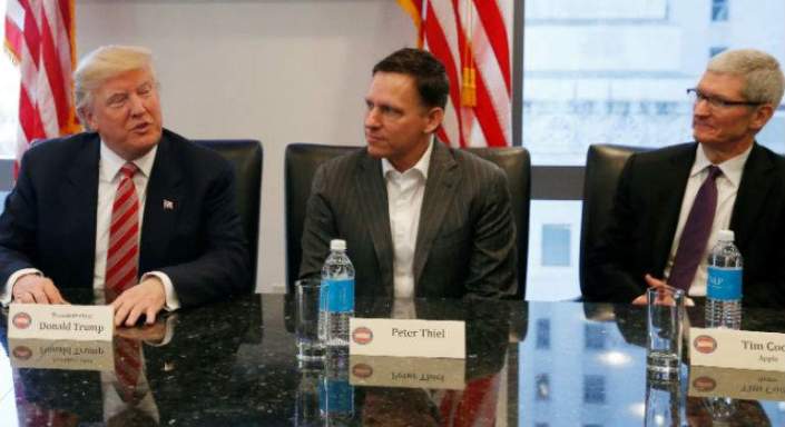 tim-cook_donald-trump_